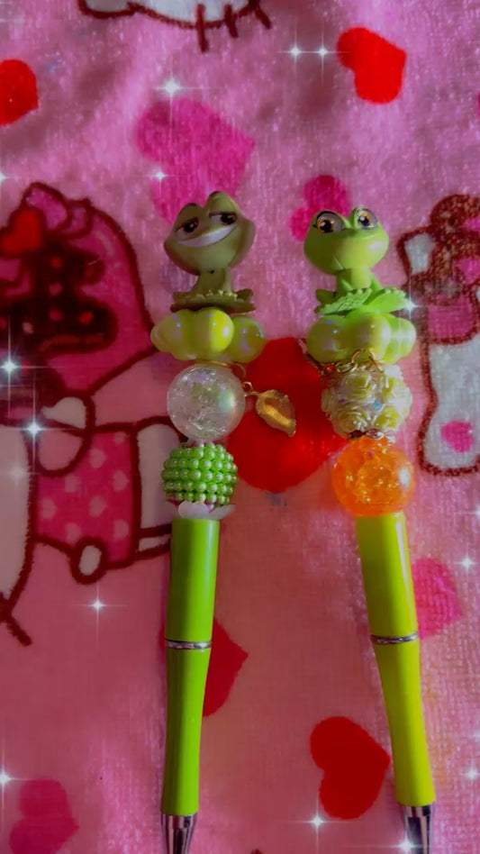 Tiana & prince Naveen frog pens